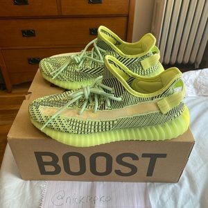 Adidas Yeezy Boost 350 V2 Yeezreel (non-reflective) size US 9